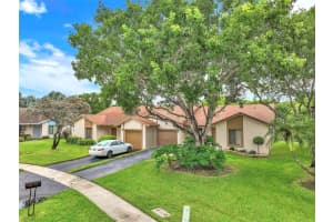 7702 NW 60th St, Tamarac, FL 33321, - MLS#A11938189