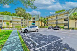 9091 Lime Bay Blvd APT 211, Tamarac, FL 33321, - MLS#A11938199