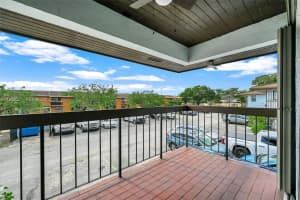 6215 W 24th Ave Apt 206-7, Hialeah, FL 33016, - MLS#A11938201