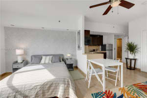 255 W 24th St #542, Miami Beach, FL 33140, - MLS#A11938206