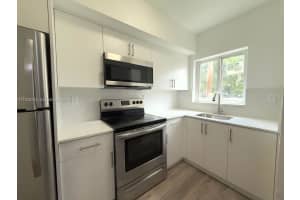 424 NW 84th St #424, Miami, FL 33150, - MLS#A11938218