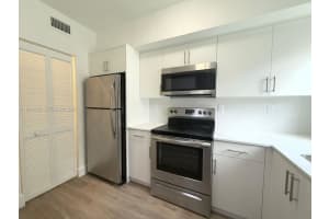 424 NW 84th St #424, Miami, FL 33150, - MLS#A11938218