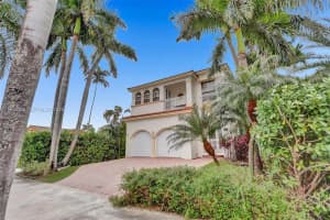 832 Hollywood Blvd, Hollywood, FL 33019, - MLS#A11938235