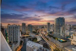 200 Biscayne Boulevard Way 4414, Miami