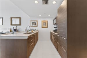 200 Biscayne Blvd Way APT 4414, Miami, FL 33131, - MLS#A11938263