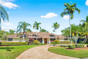 9995 Sw 126th Ter Miami, FL 33176 - MLS#A11938300