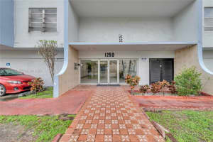 1250 125th Street, North Miami, FL 33161 - MLS#A11938302