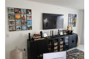 5091 NW 7th St APT 211, Miami, FL 33126, - MLS#A11938303