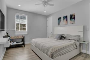 531 Sw 147th Ave 2-4 Pembroke Pines, FL 33027 - Off Market