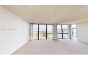 1000 Parkview Dr 1023 Hallandale Beach, FL 33009 - MLS#A11938344