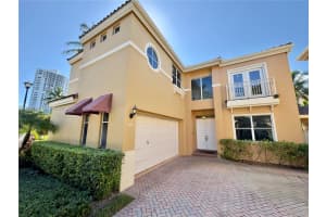 3728 NE 208th Terrace, Miami, FL 33180, - MLS#A11938368