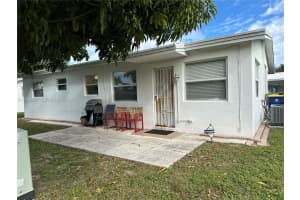 2420 Park Ln 102, Hollywood