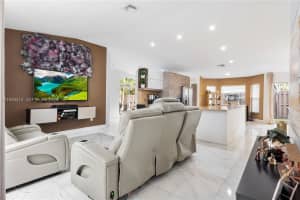 MLS# A11938413, Doral, Florida 33178