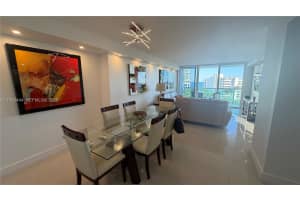 100 Bayview Dr APT 807, Sunny Isles Beach, FL 33160, - MLS#A11938444