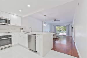 100 Edgewater Dr 204 Coral Gables, FL 33133 - MLS#A11938449