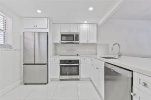 100 Edgewater Dr 204 Coral Gables, FL 33133 - MLS#A11938449