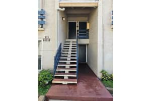 5320 Ne 6th Ave D22, Oakland Park