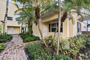 630 Se 15th St 3 Fort Lauderdale, FL 33316 - MLS#A11938508