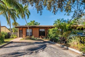 2350 Pecan Ct, Pembroke Pines, FL 33026, - MLS#A11938510