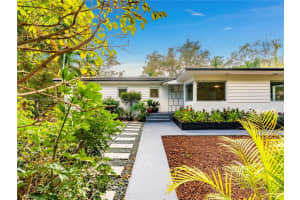 650 Ne 60th St, Miami