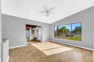 4220 SW 36th St, West Park, FL 33023, - MLS#A11938534