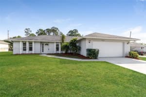 3265 Sw Escarole St, Port Saint Lucie