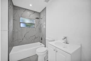 2932 Nw 159th St Miami Gardens, FL 33054 - MLS#A11938541