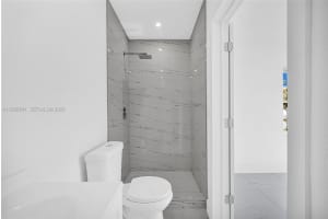 2932 Nw 159th St Miami Gardens, FL 33054 - MLS#A11938541