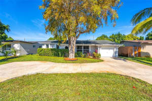 8561 Miramar Pkwy, Miramar