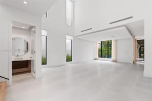 10536 NW 67th Terrace, Doral, FL 33178, - MLS#A11938614