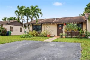 13574 Sw 49th Ln Miami, FL 33175 - MLS#A11938673