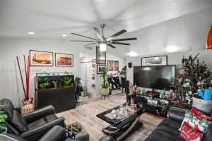 13574 Sw 49th Ln Miami, FL 33175 - MLS#A11938673