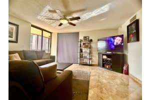 10501 W Broward Blvd APT 311, Plantation, FL 33324, - MLS#A11938676