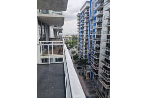 5091 Nw 7th St 1015, Miami