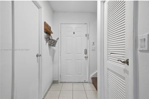 17901 Nw 68th Ave R206 Hialeah, FL 33015 - MLS#A11938704