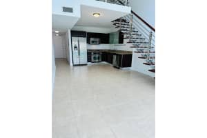 41 Se 5th St 1512, Miami