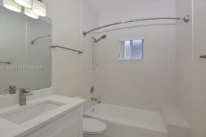 15888 Sw 138th Ter Miami, FL 33196 Sold 02/01/26