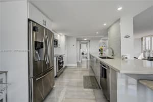 2049 S Ocean Dr 701 Hallandale Beach, FL 33009 - MLS#A11938756