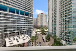 218 Se 14th St 2304, Miami