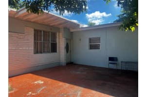 289 Nw 109th St, Miami