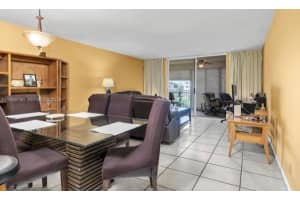 1024 SE 3rd Ave APT 304, Dania Beach, FL 33004, - MLS#A11938790