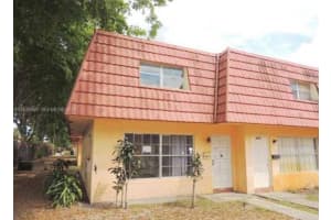 5407 NW 27th St D2, Lauderhill, FL 33313, - MLS#A11938869