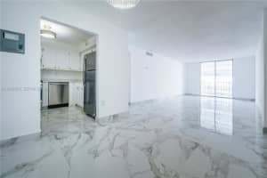 720 Collins Ave 208, Miami Beach