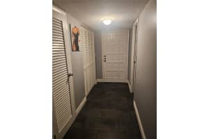 5961 N Falls Cir Dr APT 109, Lauderhill, FL 33319, - MLS#A11938897