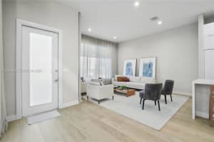 8144 Nw 43rd St Doral, FL 33166 - MLS#A11938898