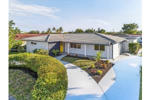 4712 Cleveland St, Hollywood