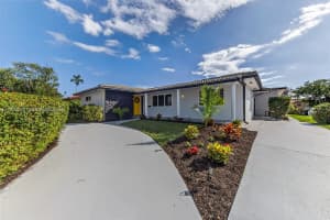 4712 Cleveland St Hollywood, FL 33021 - MLS#A11939003