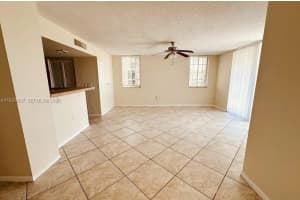 1727 Village Blvd APT 102, West Palm Beach, FL 33409, - MLS#A11939007