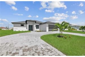 324 El Dorado Blvd S Cape Coral, FL 33991 - MLS#A11939010