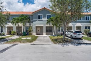 9135 Sw 203rd Ter, Cutler Bay